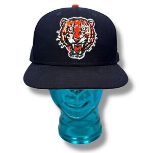 New Era 59FIFTY Detroit Tigers Baseball Fitted Hat Cap Men’s 8 Navy Blue 6-Panel